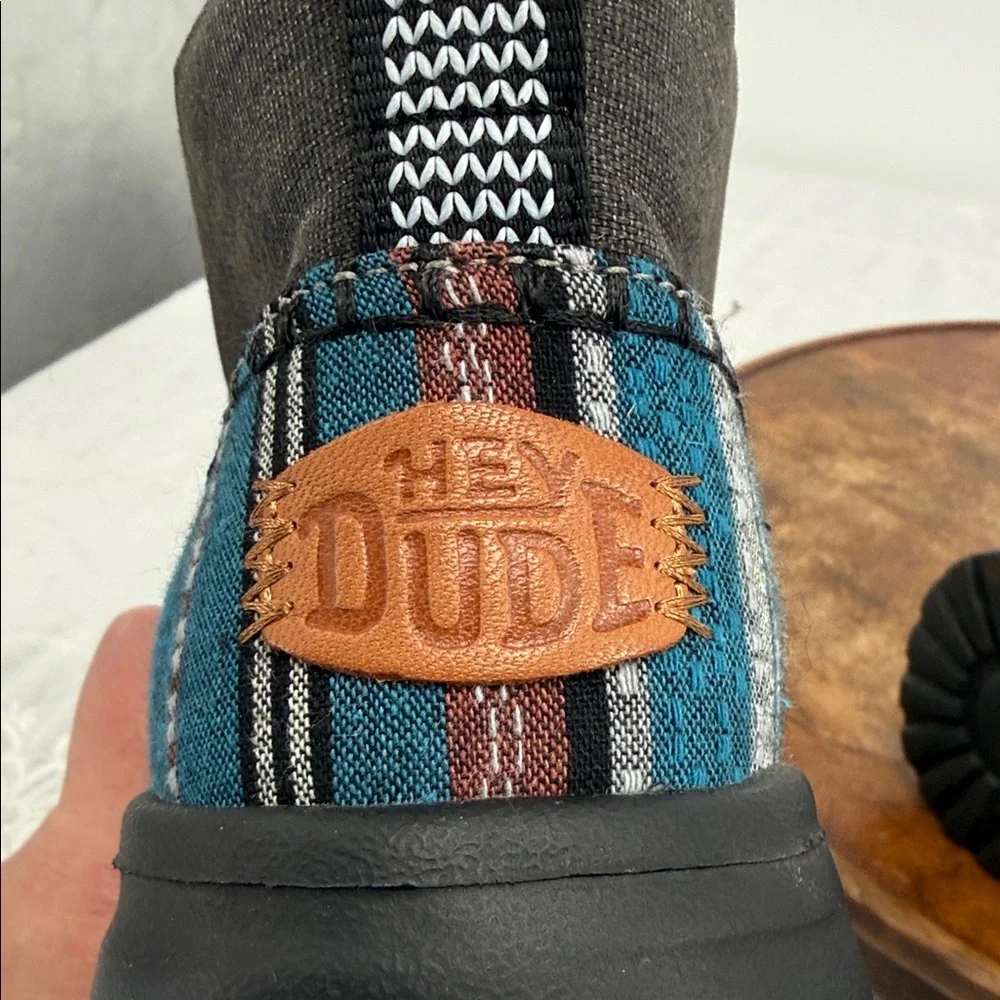 Hey Dude Shoes Wm 6 Denny Crafted Gray Casual Slip-On High Top Ankle Booties